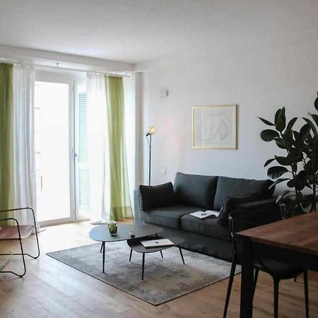 Waterfront Balcony I Grani 1 Resort Style Suite Livorno Exterior foto